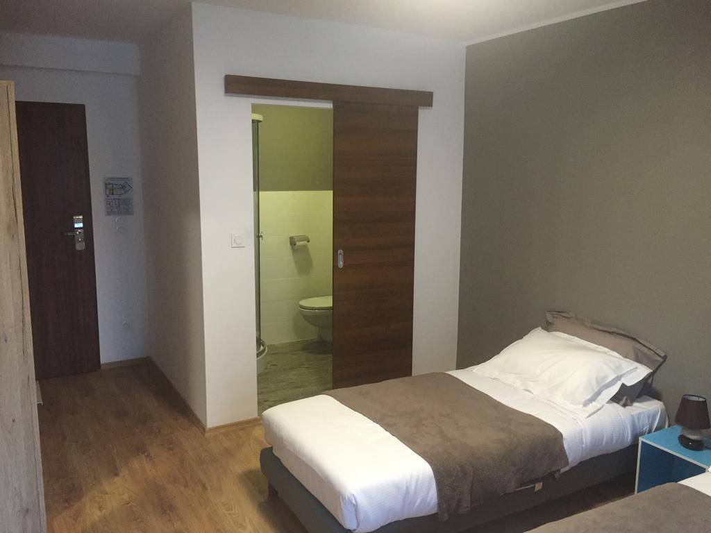 Hotel Le Saint Amand Room photo